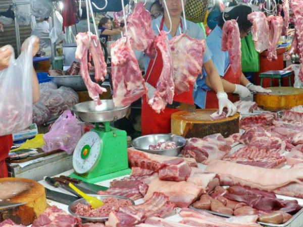 Đề xuất đưa mặt hàng thịt lợn vào diện bình ổn giá