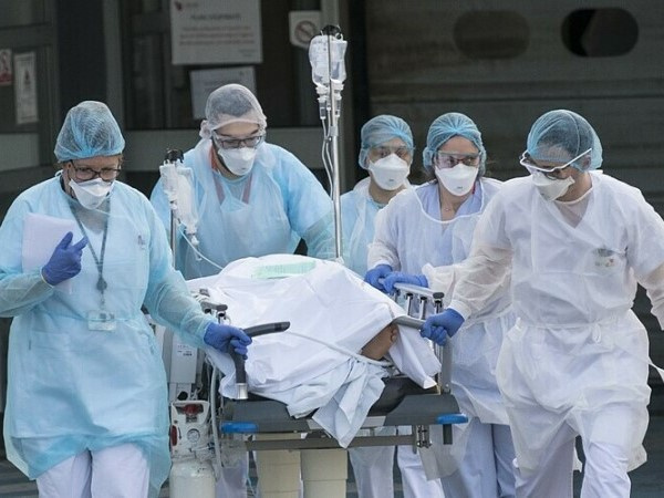 Châu Âu đang lặp lại sai lầm Vũ Hán ngày đầu