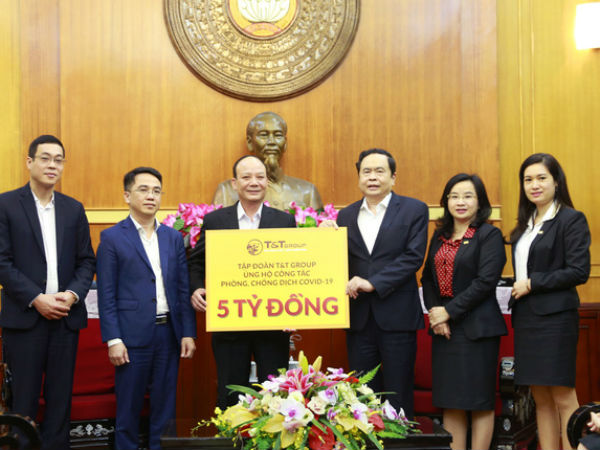 Doanh nghiệp của 'bầu Hiển' ủng hộ 10 tỷ đồng cho công tác phòng chống dịch COVID-19