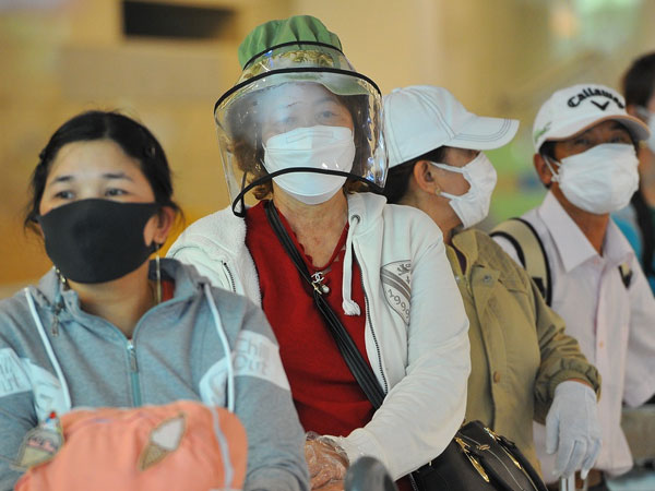 Hà Nội có thể đón 10.000 người hồi hương vì dịch Covid-19