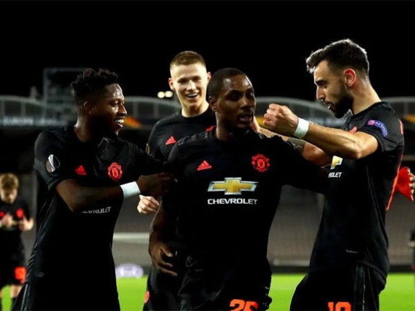 Vốn hoá Man Utd mất hơn một tỷ USD vì Covid-19