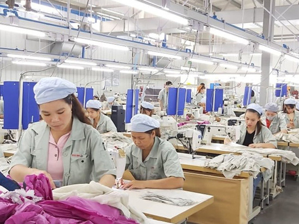 Lùi thời điểm đóng kinh phí công đoàn đối với các doanh nghiệp bị ảnh hưởng bởi dịch Covid-19