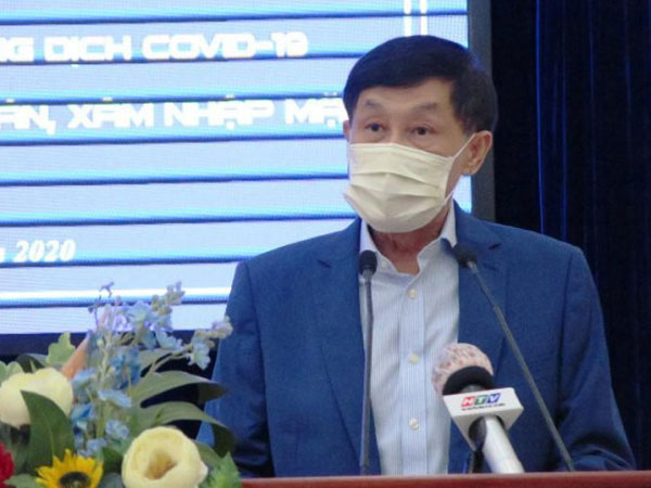 Ông Johnathan Hạnh Nguyễn: 'Đưa con về vì tin tưởng vào y tế, đội ngũ bác sĩ Việt Nam'