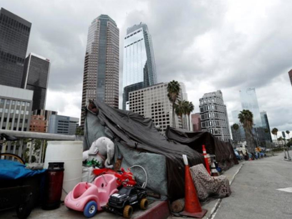 Covid-19: Mỹ phong tỏa bang California, hơn 100.000 người vô gia cư gặp khó