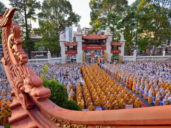 Giáo hội Phật giáo Việt Nam kêu gọi người dân không tập trung đông người dịp lễ Phật đản