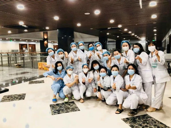 Bệnh viện Bạch Mai: Chúng tôi không đơn độc trên mặt trận chống dịch COVID-19
