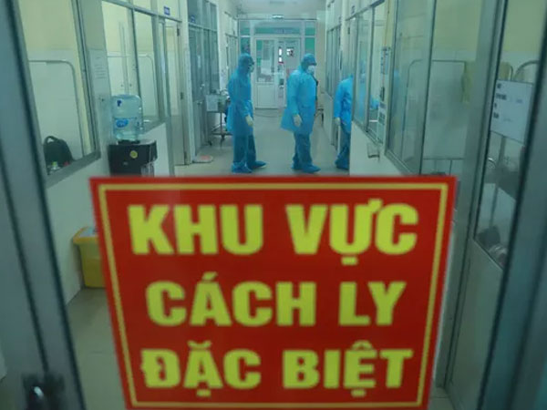 Chuyên gia hàng đầu liên tục hội chẩn điều trị 3 ca bệnh COVID-19 diễn tiến nặng