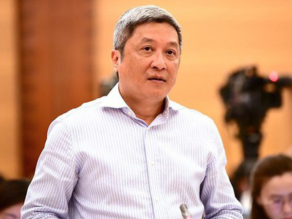 Thứ trưởng Bộ Y tế nhận định nguyên nhân bác sĩ Bệnh viện Nhiệt đới bị lây COVID-19
