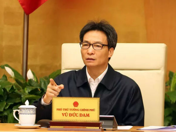 Phạm vi TOÀN QUỐC: Trước 12h trưa 25/3, hoàn thành việc 'gõ từng nhà' người đã nhập cảnh từ 7/3
