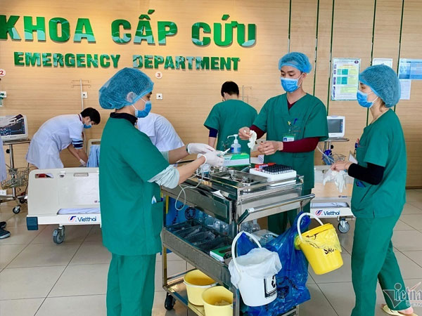 3 bệnh nhân nhiễm Covid-19 tại Việt Nam đang trong tình trạng rất nặng