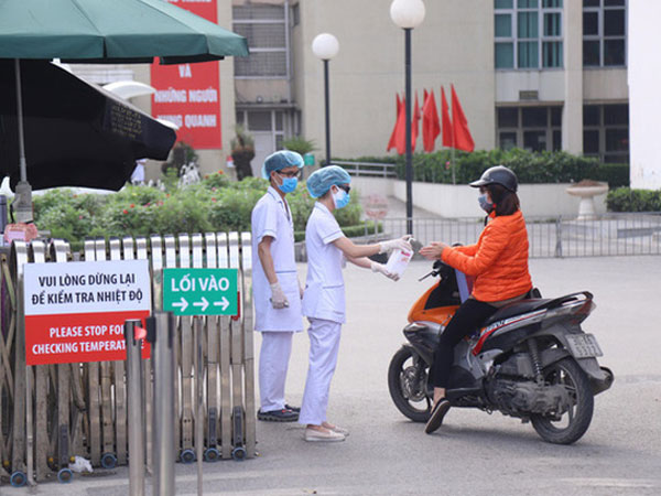 PGĐ BV Bạch Mai: 'Những bác sĩ đang bị cách ly đều nóng lòng trở về cùng với đồng đội để tiếp tục công cuộc chống dịch'