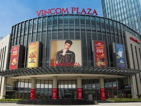Vincom đóng cửa toàn bộ trung tâm thương mại tại Hà Nội và TPHCM đến hết ngày 5/4 để ngăn chặn Covid-19 lây lan