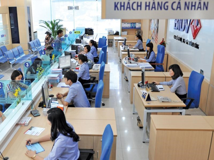 Các ngân hàng vẫn mở cửa làm việc bình thường trong thời gian cách ly toàn xã hội