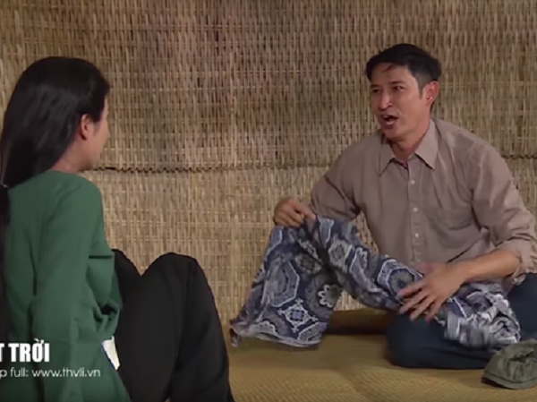 Luật trời tập 3: Hết bị nhân tình của chị gái sàm sỡ, Thảo còn bị ép đi làm thuê, vay tiền nặng lãi cung phụng chị