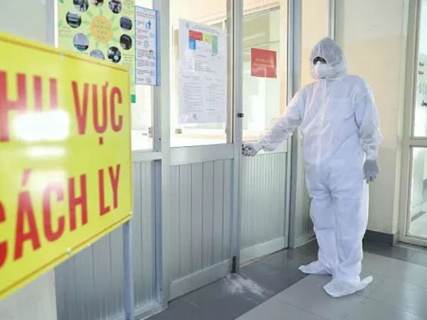 Vì sao số ca nhiễm COVID-19 ở Việt Nam không tăng theo quy luật của thế giới?