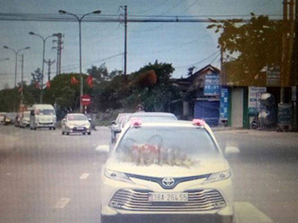 Xôn xao đoàn xe rước dâu 20 ôtô của con trai Phó giám đốc bệnh viện trong mùa dịch Covid-19