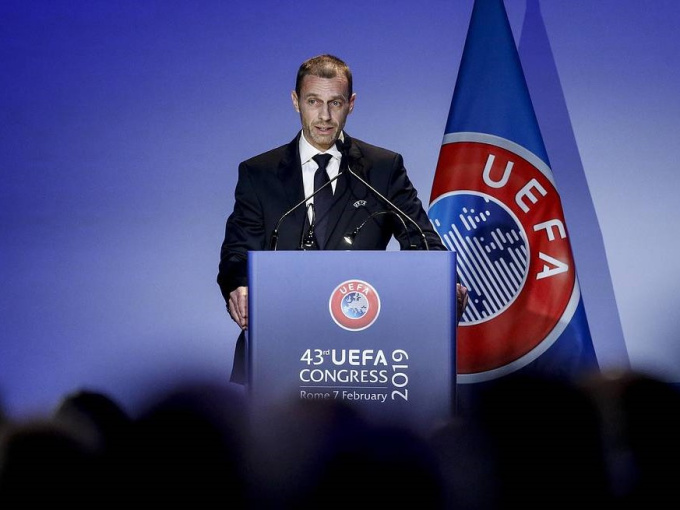 UEFA kêu gọi các giải không tự ý kết thúc sớm giống như Bỉ