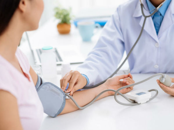 Ở độ tuổi 30, dù là nam hay nữ, bạn cũng cần đề phòng và kiểm tra gấp 5 vấn đề sức khỏe này nếu không muốn già xấu lại yếu ớt từ trong ra ngoài