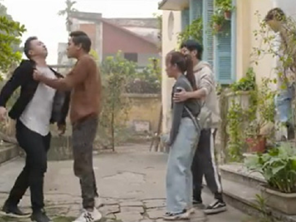 Nhà trọ Balanha tập 8: Nhiên 'đầu gấu' câm nín khi bị tình cũ sỉ vả, Hân lên xe của trai lạ