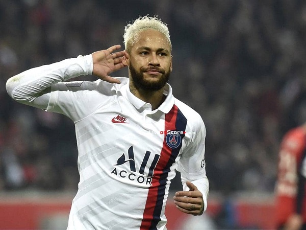 Neymar ủng hộ gần 1 triệu Bảng cho cuộc chiến chống dịch Covid-19