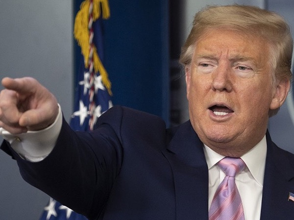 Trump cảnh báo 'hai tuần chết chóc'