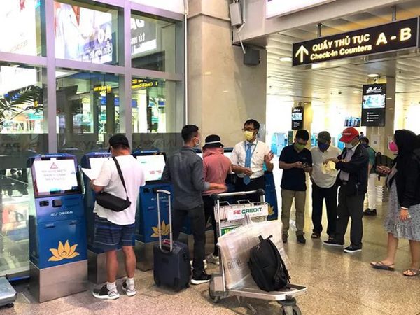 Nhiều hành khách hủy vé bay khi Đà Nẵng quy định thu phí cách ly người đến từ Hà Nội, TP.HCM