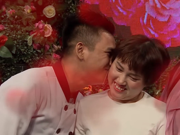 Bạn muốn hẹn hò: 28 năm chưa một mảnh tình vắt vai nhưng trình 'thả thính' không phải dạng vừa đâu của cô gái khiến chàng trai 'gục' trong 2 nốt nhạc