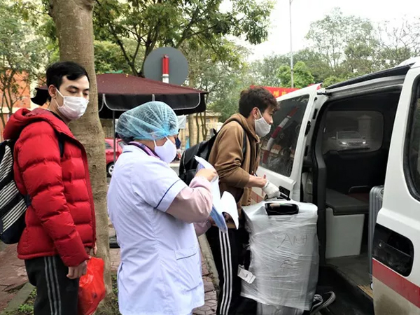 Hạn chế xe ra vào thành phố, người hoàn thành cách ly y tế về Hải Phòng bằng phương tiện nào?
