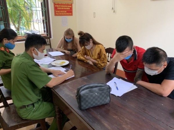 Thuê phòng khách sạn để 'phê' ma túy giữa dịch Covid-19