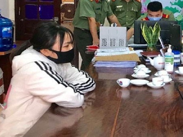 Bôi nhọ bạn trên facebook, một thiếu nữ bị phạt 5 triệu đồng