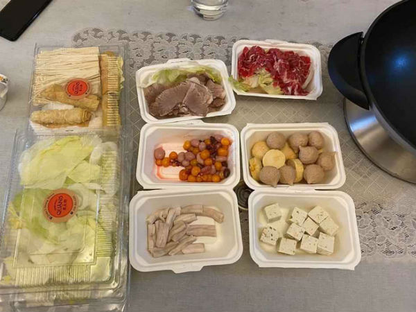 Chủ nhà hàng bị 'khủng bố' vì khách 'tố' set lẩu 1,7 triệu đồng lèo tèo rau thịt