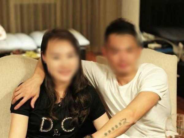 Chồng thách thức: 'Lúc nào kiếm tháng 20 triệu như tôi thì hãy mạnh miệng', không ngờ vợ chỉ nhấc máy gọi 1 cuộc điện thoại mà anh tím tái mặt mày