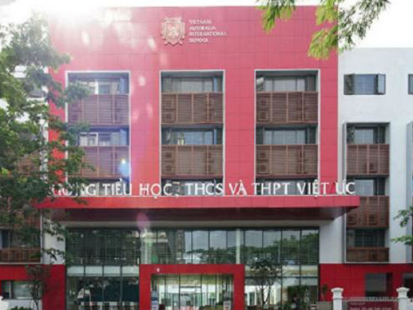 Phụ huynh bức xúc vì trường quốc tế thông báo tiếp tục thu học phí cả trăm triệu đồng dù tiền đóng trước đó chưa sử dụng đến