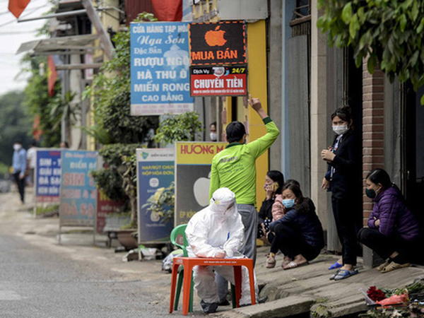 'Bà con ở thôn Hạ Lôi không thiếu thốn gì trong những ngày cách ly'