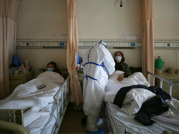 Bác gái bệnh nhân 17 phục hồi 'vượt tưởng tượng'