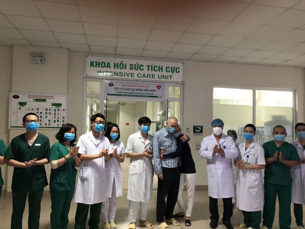 Thêm 9 bệnh nhân mắc Covid-19 khỏi bệnh
