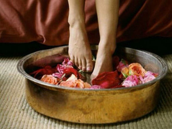 Người phụ nữ đột nhiên tử vong sau khi ngâm chân trong nước ấm, 3 nhóm người sau nhất định cần thận trọng khi ngâm chân trong nước ấm