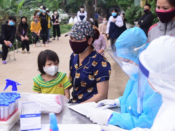 Hơn 8.000 mẫu xét nghiệm ở thôn Hạ Lôi âm tính
