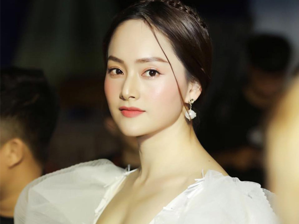 Lan Phương lên tiếng bênh vực mẹ ruột Mai Phương giữa ồn ào bạo hành con gái, đáp trả gay gắt khi bị nói mượn chuyện để 'kiếm fame'