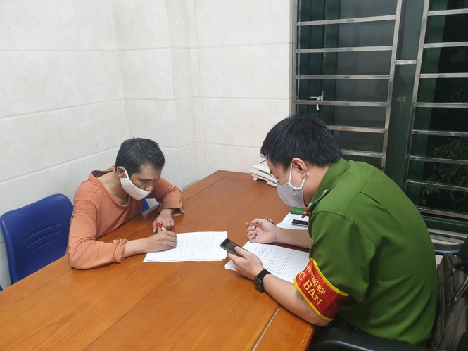 Tạm giữ hình sự đối tượng hoang tin Việt Nam có ca tử vong vì Covid-19