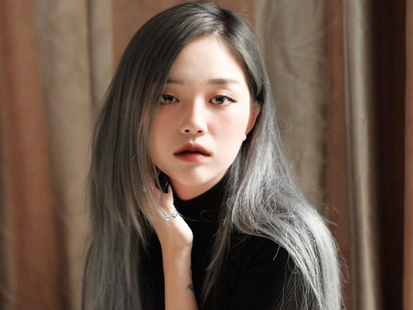 Sau chuỗi drama ồn ào về đời tư và mối quan hệ với đồng nghiệp, Linh Ngọc Đàm hỏi bố 'Con có hư không' và nhận được câu trả lời bất ngờ