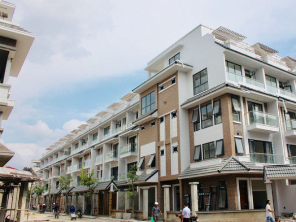 Savills: Biệt thự, nhà phố chứng kiến 'sự ổn định trong hỗn loạn'