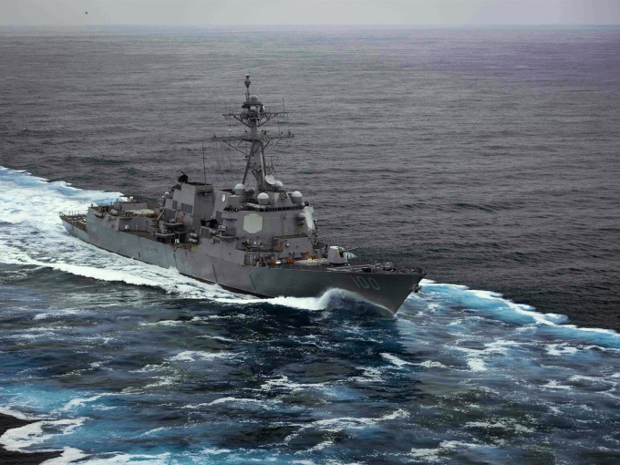 Covid-19 bùng phát trên khu trục hạm USS Kidd của Mỹ