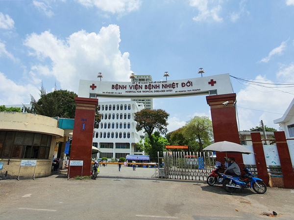 Hành trình tròn 3 tháng chống COVID-19 bên trong nơi đặc biệt nhất TP.HCM và bệnh viện dã chiến 'từ ZERO đến HERO'