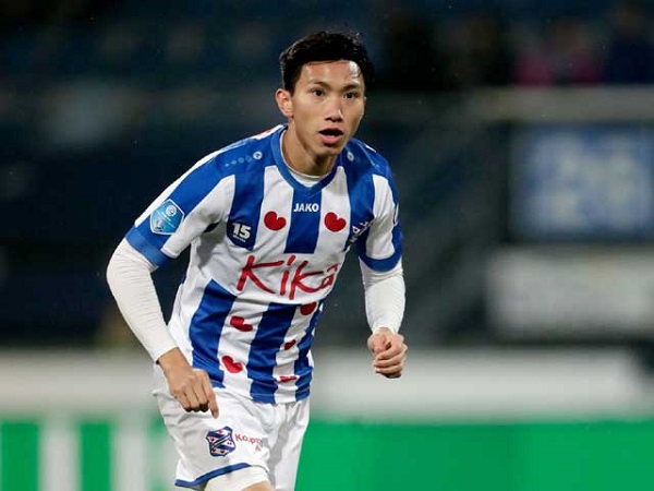 Hà Nội FC 'sốt ruột' chờ Heerenveen chốt tương lai Đoàn Văn Hậu