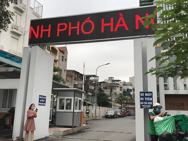 Thủ tướng: Khẩn trương thanh tra các gói thầu mua sắm thiết bị, máy xét nghiệm COVID-19