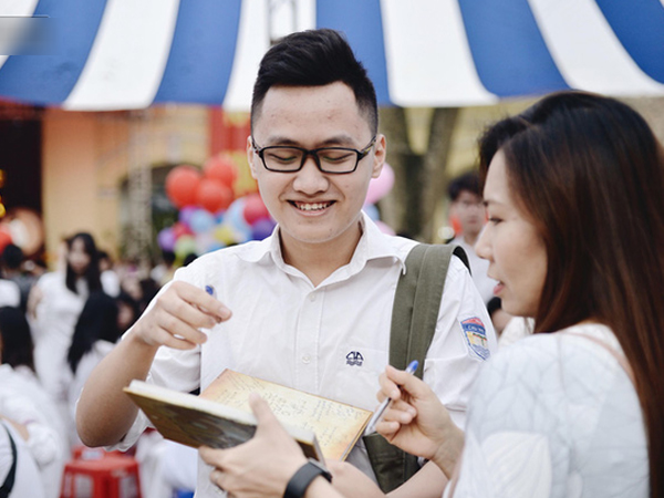 Nóng: Những quyết định mới nhất về kỳ thi tốt nghiệp THPT Quốc gia 2020 từ Bộ GD&ĐT