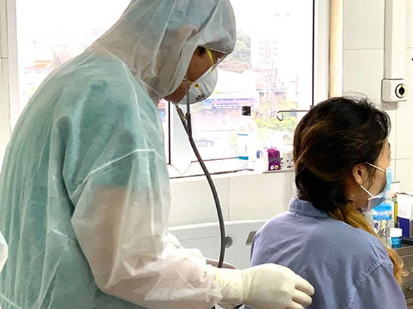 3 người tái dương tính với SARS-CoV-2 đã âm tính trở lại
