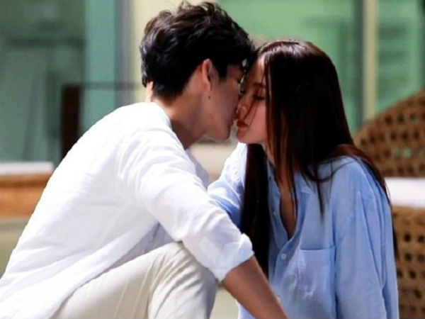 Liều cưới ông chú U40, đêm tân hôn tưởng 'lên mây' nào ngờ 'toát mồ hôi'