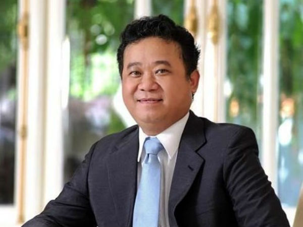 Suốt thập kỷ ẩn mình, đại gia số 1 Việt Nam vụt sáng trở lại